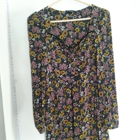 Floral print mini dress - Picture 2 of 5